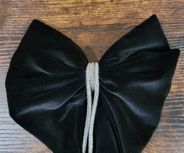 Large bow 1